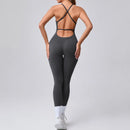 Seamless Yoga Jumpsuit Feminino Fitness – Macacão Esportivo com Alças Cruzadas, Realce do Bumbum e Ajuste Justo para Treino e Academia